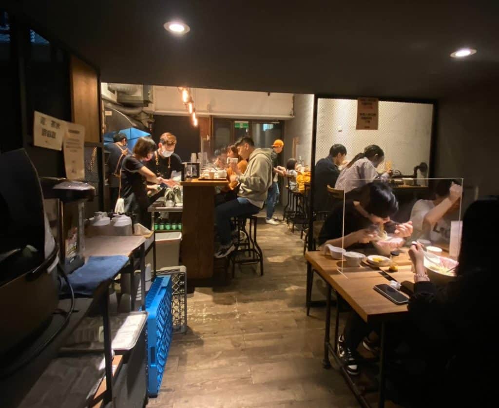 【台北拉麵】 十大金賞拉麵名店|柑橘Shinn-Soba-一吃就上癮的柑橘拉麵 柑橘Shinn-Soba|店家內部