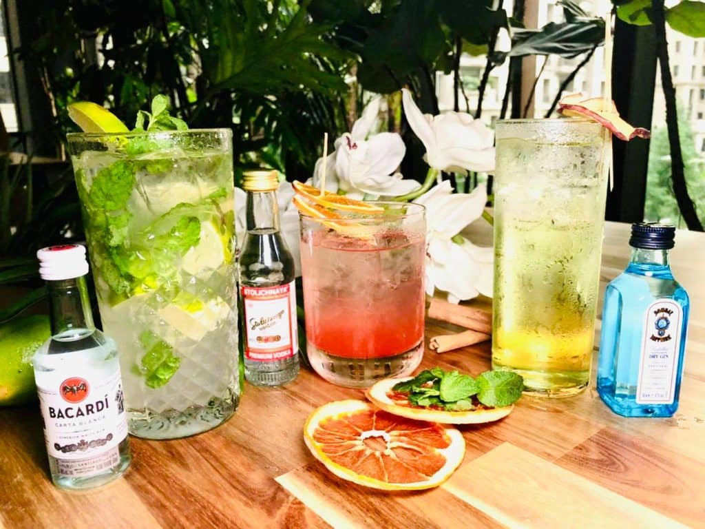 台中餐酒館推薦 | Chill Play去憂不累 |台中七期網美打卡、好友聚會浮誇熱點 Chill Play去憂不累 | 菜單、餐飲與餐點-7