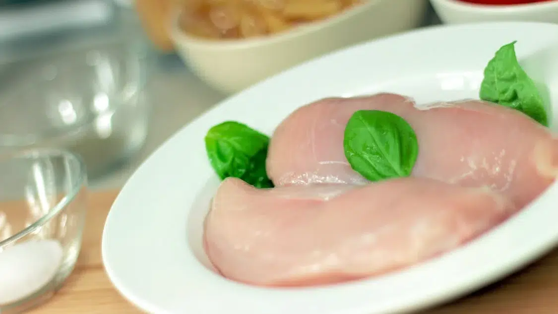 雞肉沒熟怎麼判斷