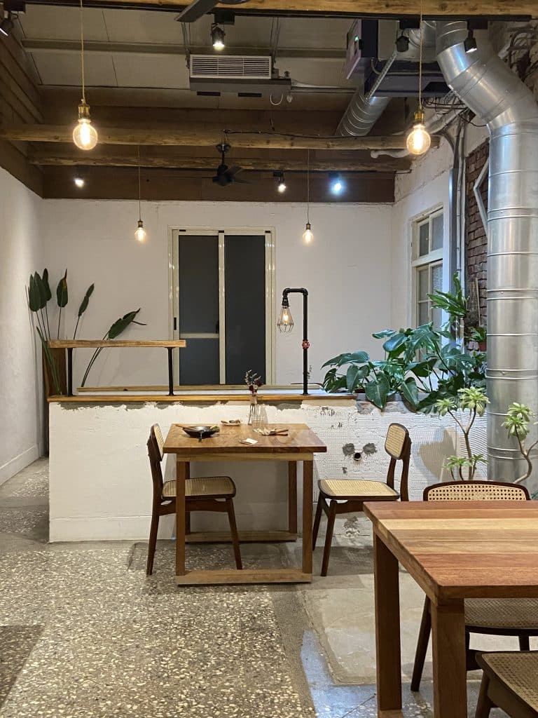 【台中西區餐廳推薦】美術館周邊老宅文青風西式健康原型食物-巷陌 Siang Mo Table 台中西區餐廳推薦|巷陌 Siang Mo Table|店家內部-3