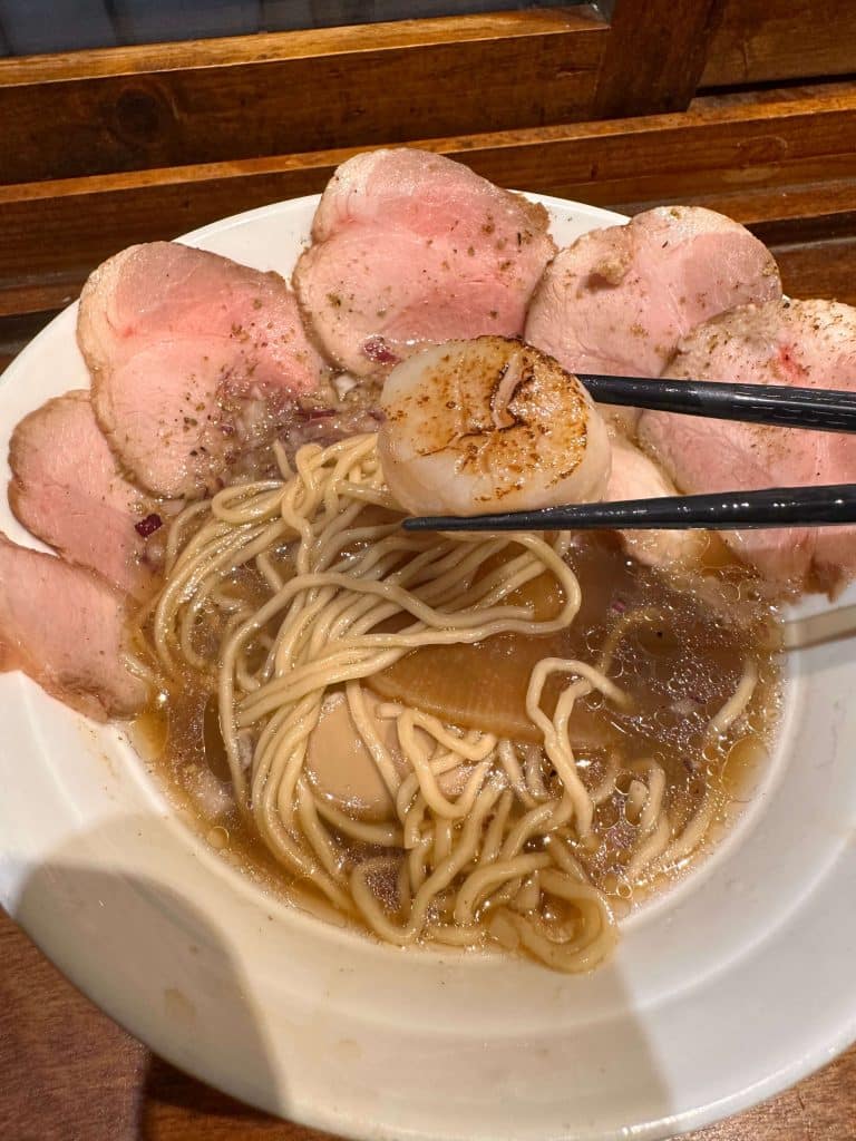 墨洋拉麵評價、菜單|海味十足的湯頭,台北必推的干貝拉麵!台北中正區拉麵 極上貝貝拉麵-2