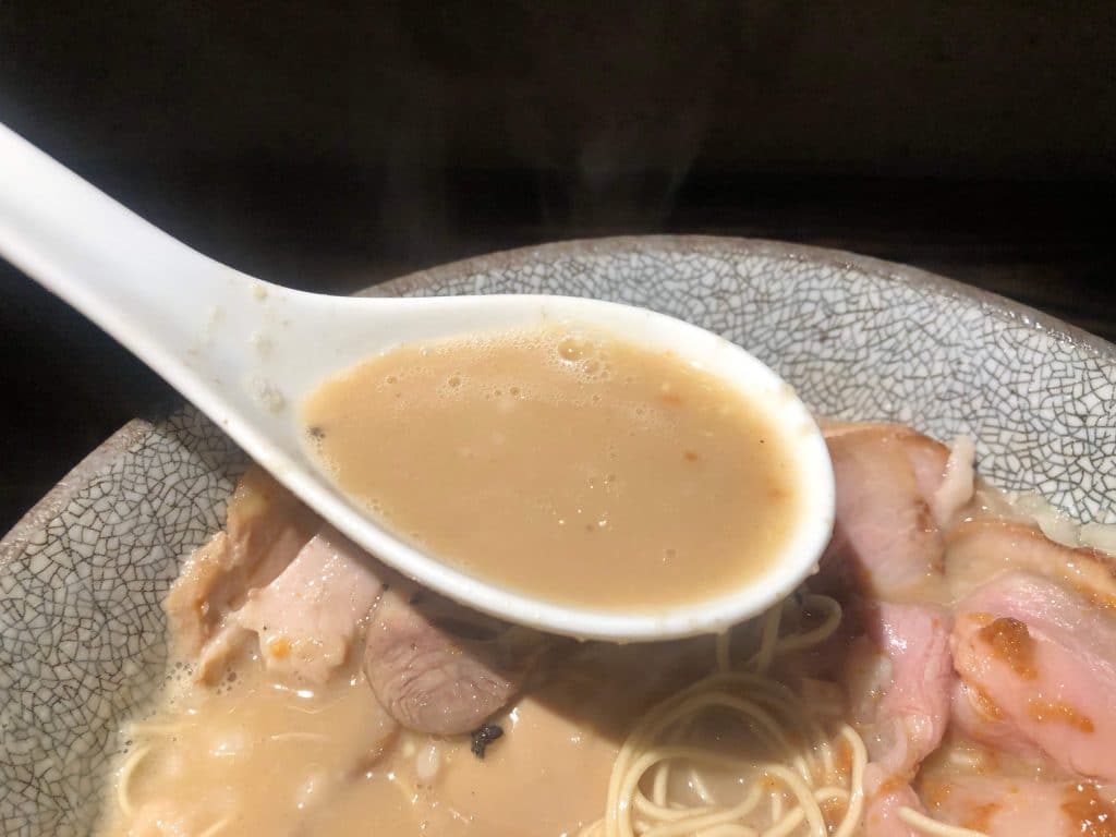 Okaeri お帰り你回來啦拉麵!開箱超過2800則評價的人氣拉麵店 台北大安區拉麵 濃蒜豚骨拉麵-$ 300-2