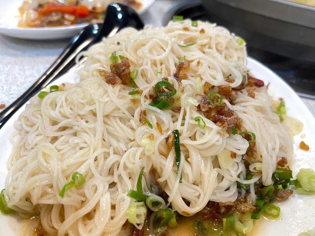誠大牛肉爐|台中熱炒新選擇,火鍋、飯麵、新鮮熱炒樣樣俱備,牛肉鮮香多汁作法多樣,在地人最愛 誠大牛肉爐餐點