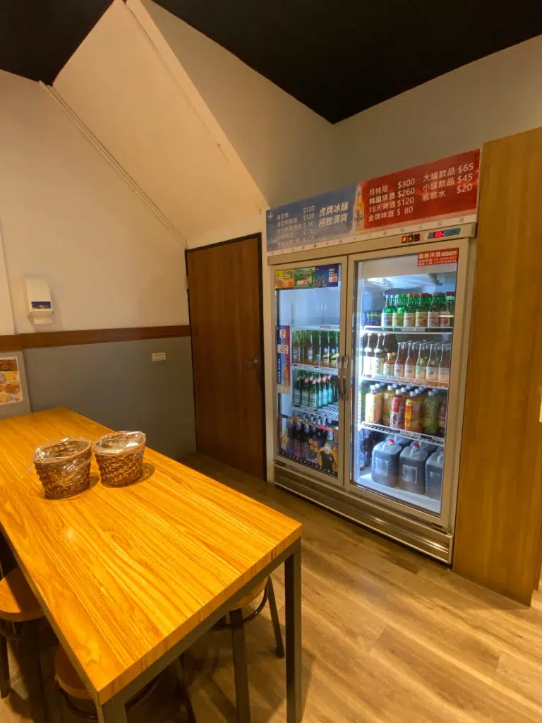 台中串燒-神串串燒黎明店 |店家內部