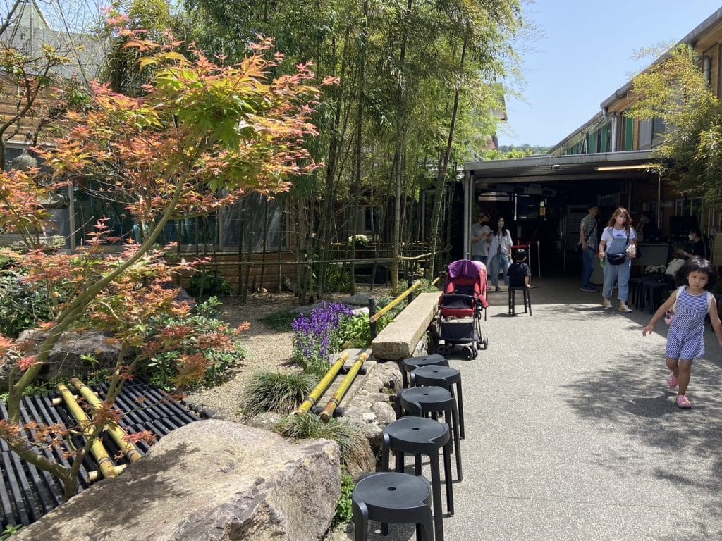 【台北陽明山餐廳】松竹園|米其林必比登推薦土雞城|菜單、評論看這裡 松竹園|店家外觀