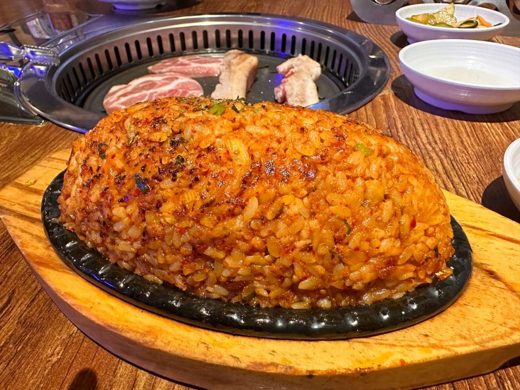 豚花돈꽃 開箱|CP值破表的韓式料理店!(內附菜單)台北韓式料理 泡菜炒飯