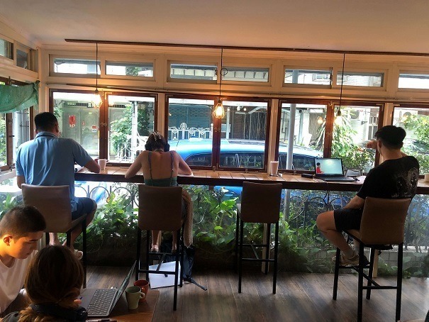 Picnic Cafe 野餐咖啡開箱|菜單、評論、台大不限時咖啡廳開箱!公館咖啡廳 Picnic Cafe 野餐咖啡-內部環境