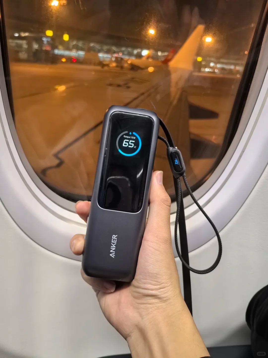 2026行動電源飛機限制|爆炸的風險,回收方法,充電忘記拔會有事嗎?膨脹要如何處理?各種疑問一次解決! 行動電源帶上飛機限制規格