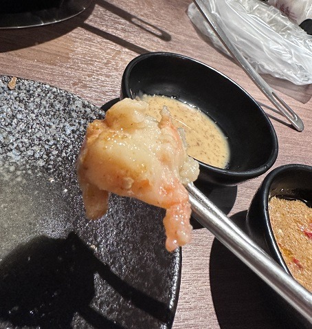 雅香石頭火鍋|永和店菜單、訂位資訊!傳承50年老字號的石頭火鍋開箱介紹!新北 雅香石頭火鍋永和店-鮮蝦漿