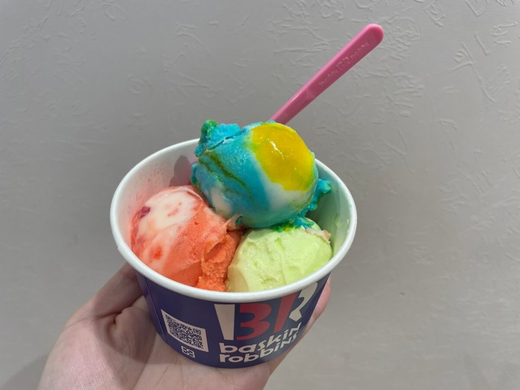 新竹巨城美食蘋果雪寶
