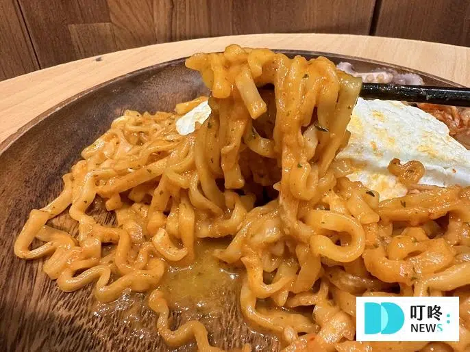 韓國辣雞麵奶油白醬