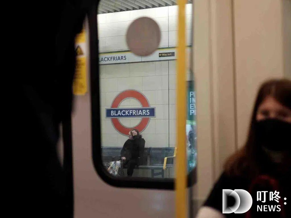 倫敦地鐵 (The Tube)