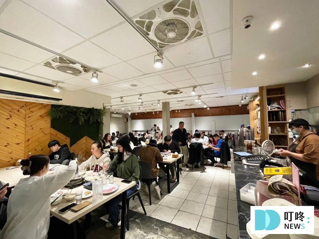 老瀋陽酸菜白肉鍋|評價、菜單、訂位、交通停車,超人氣正宗東北酸菜鍋 新竹 老瀋陽酸菜白肉鍋|座位區
