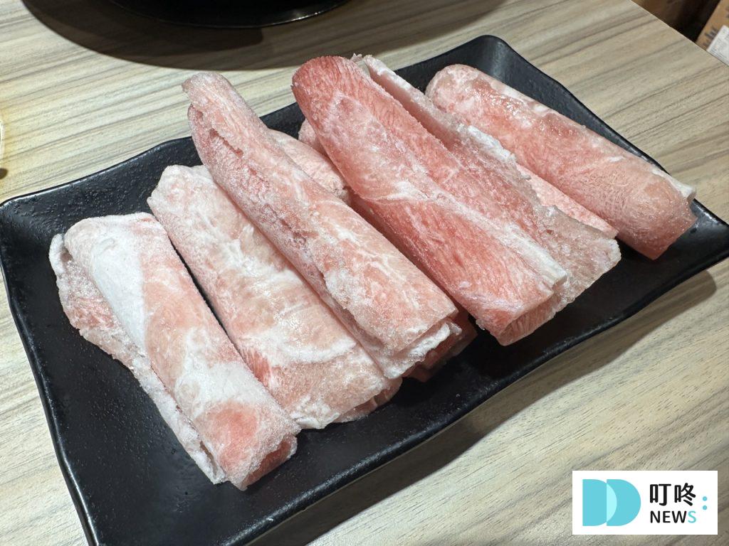 鍋in|小火鍋、火烤兩吃鍋開箱!大學生必去的平價火鍋店!公館 鍋in_豬肉