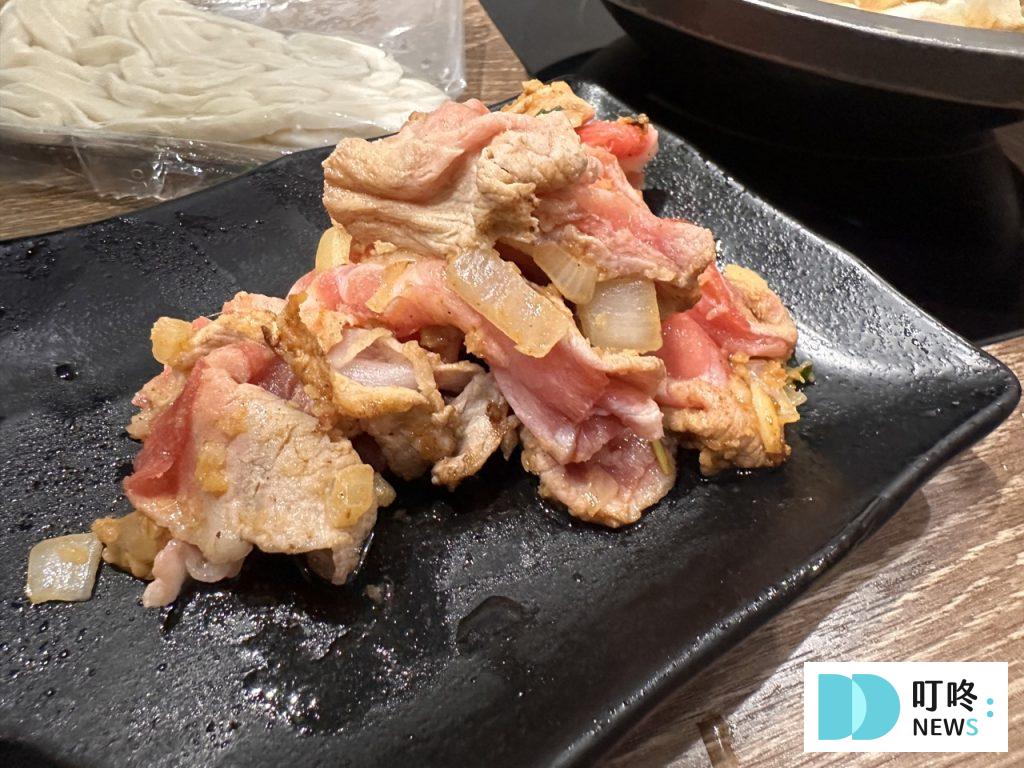 石裡香|開箱評價、菜單、價格、交通、必點、老店爆出新滋味,炒過的火鍋湯頭必吃!在地人必推的永和火鍋店!新北中永和 石裡香_豬肉炒熟