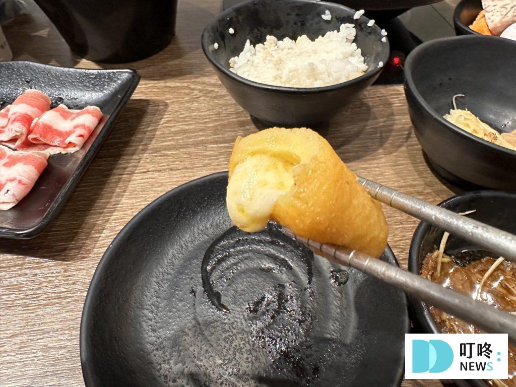 石裡香|開箱評價、菜單、價格、交通、必點、老店爆出新滋味,炒過的火鍋湯頭必吃!在地人必推的永和火鍋店!新北中永和 石裡香_芝士包
