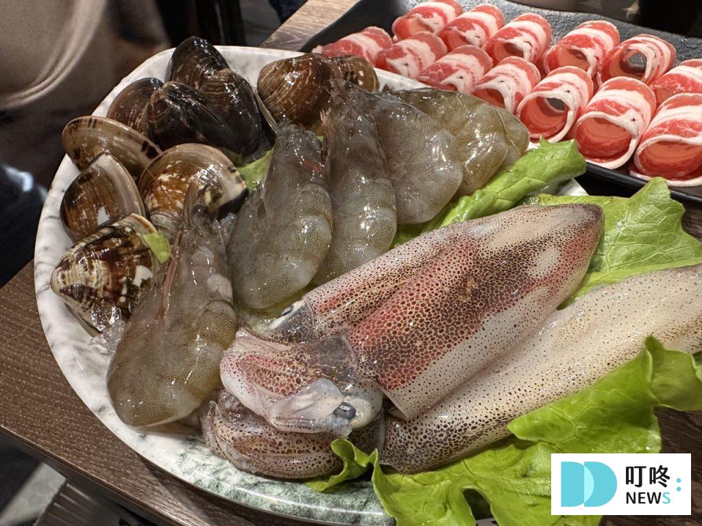 石裡香|開箱評價、菜單、價格、交通、必點、老店爆出新滋味,炒過的火鍋湯頭必吃!在地人必推的永和火鍋店!新北中永和 石裡香_海鮮