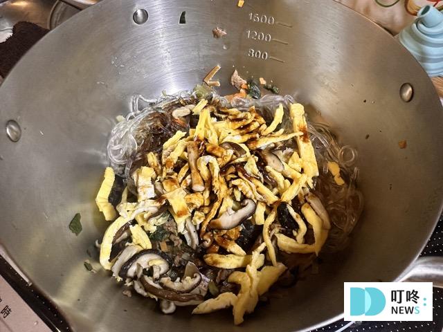不倒翁乾拌冬粉烹煮
