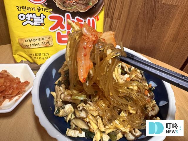 不倒翁乾拌冬粉配泡菜