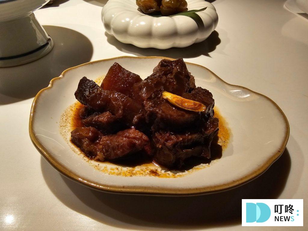 緋花重慶火鍋｜蘿蔔燉牛肉