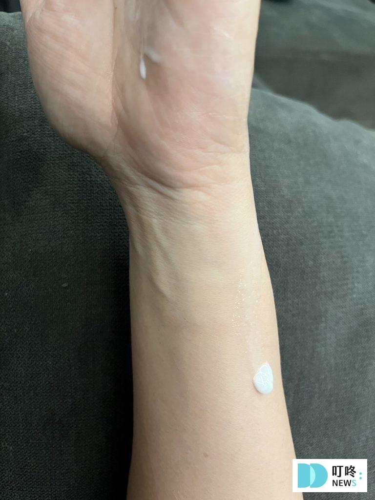 AHC超能玻尿酸保濕肌亮乳液｜使用心得與評價