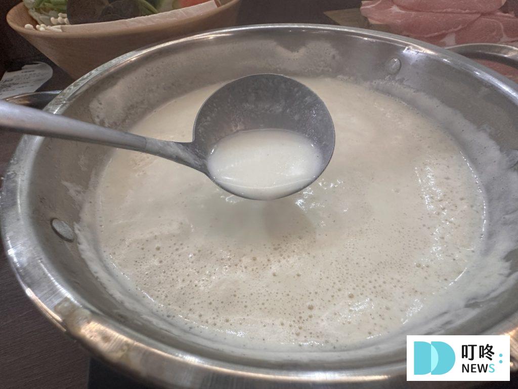 初殿鍋物_牛奶鍋湯底