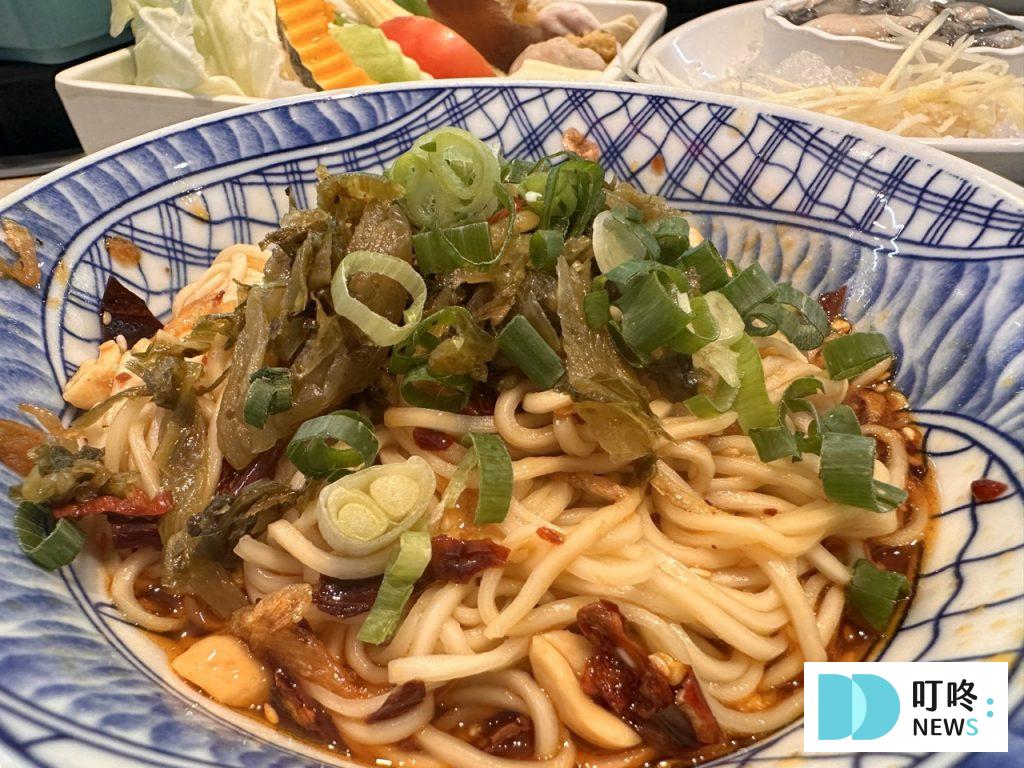 麻煮迷你麻辣煲_麻小麵