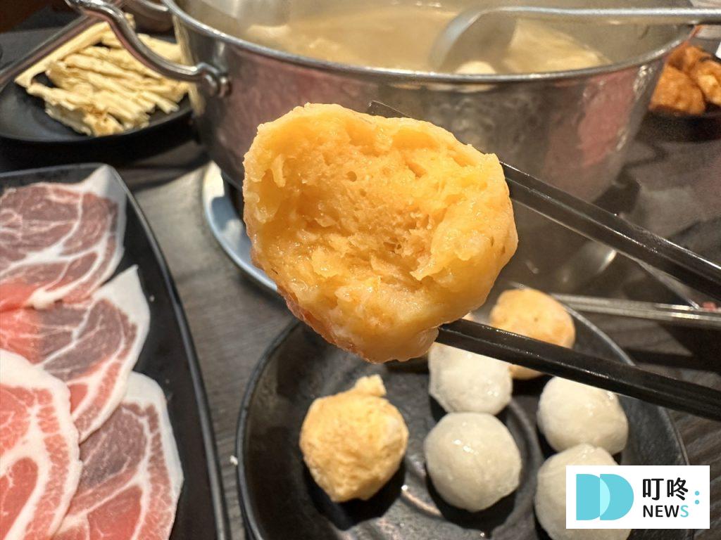 麒麟閣沙茶火鍋_手工蝦丸內裡