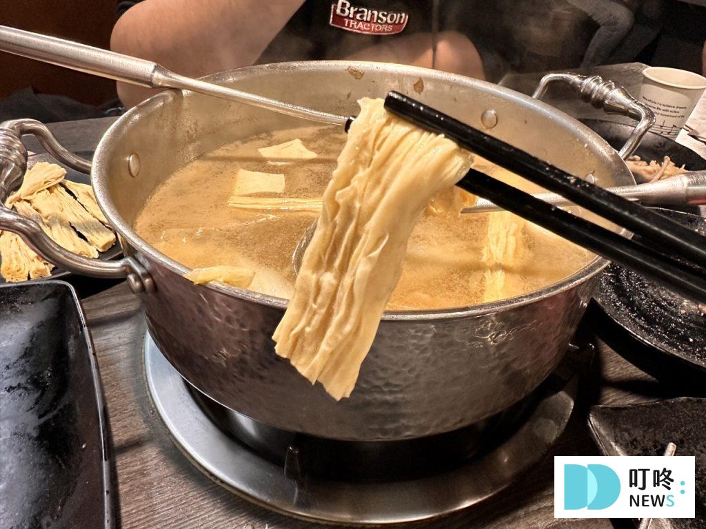 麒麟閣沙茶火鍋_豆皮