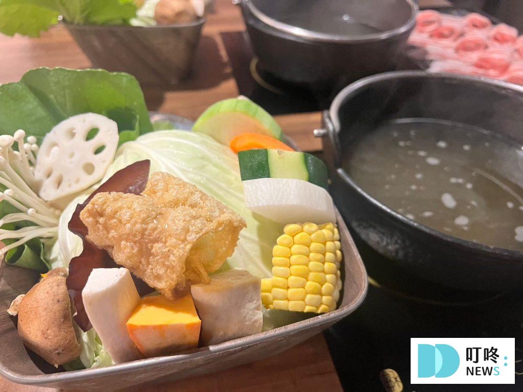 瘋一鍋|頂鮮鍋物評價、訂位、菜單、價格,新北最大百貨裕隆城美食,強強組合火鍋配手搖飲料! 瘋一鍋頂鮮鍋物