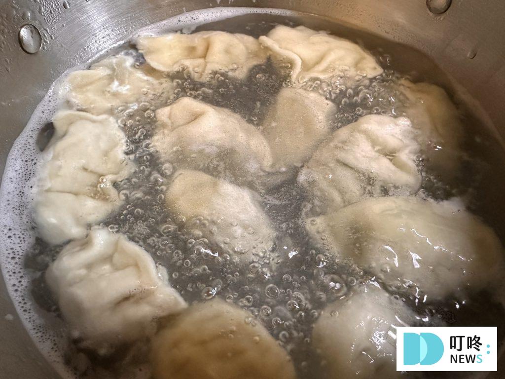 台糖水餃-煮沸
