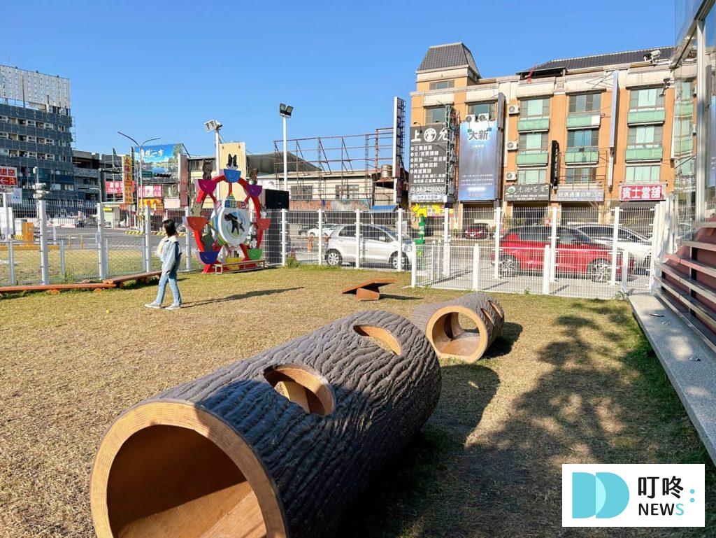 瘋狂尾巴寵物遊樂園