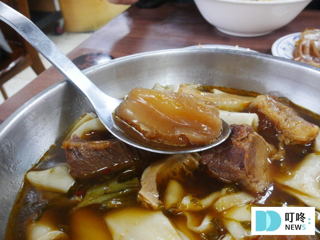 老山東牛肉麵_牛筋