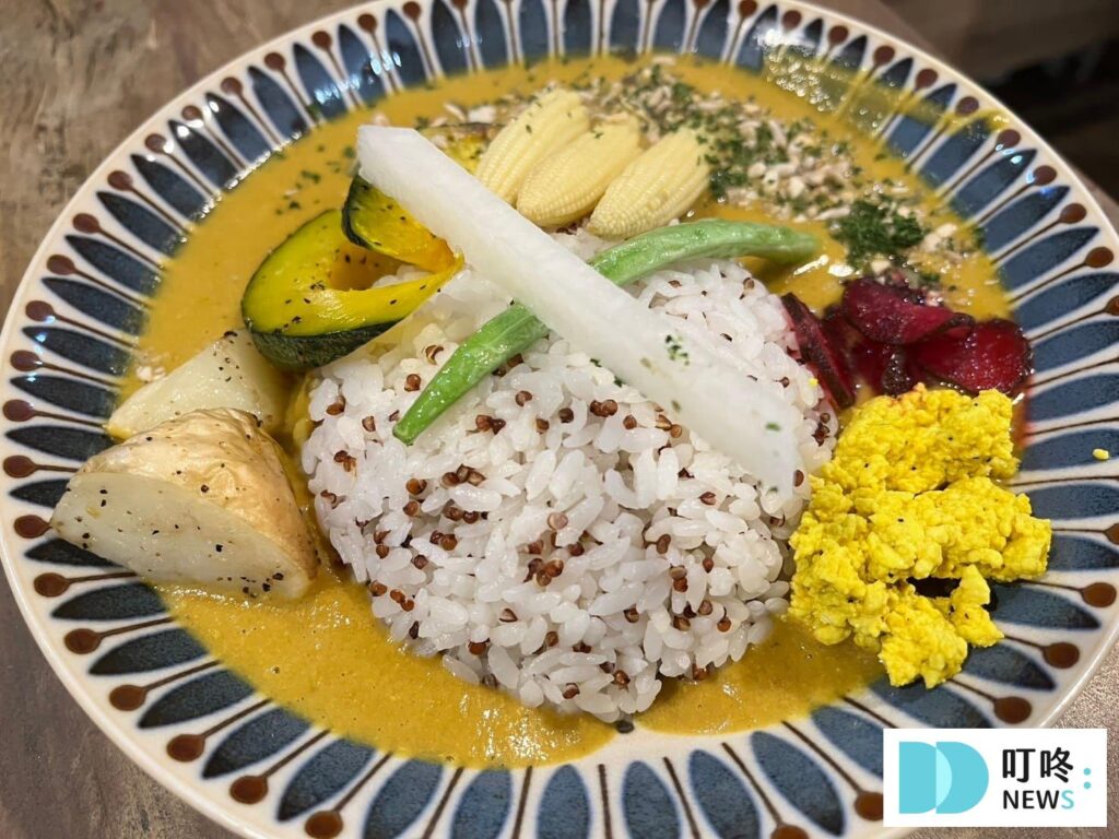 無所洋食 蕃薯堅果黃咖哩