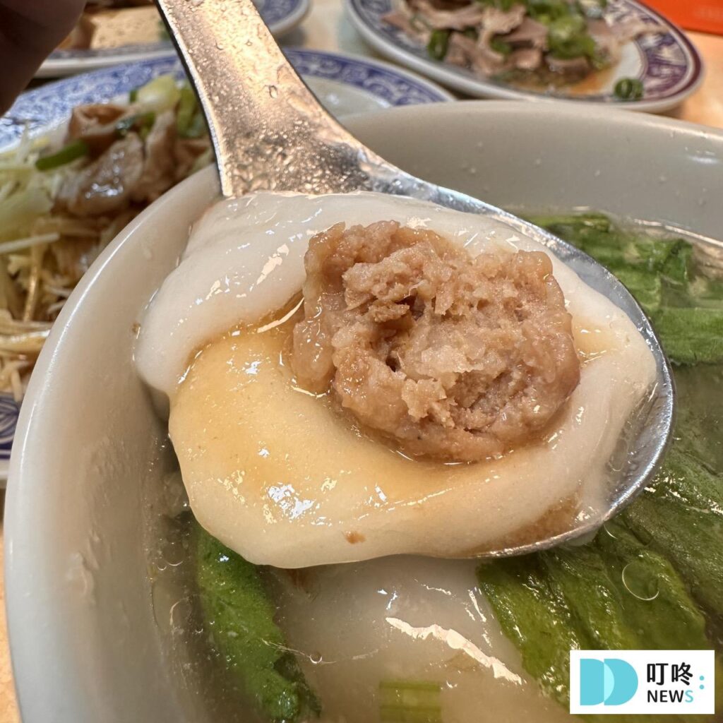 施家鮮肉湯圓| 台北必比登美食:飄香60年的銅板小吃!大橋頭必吃的傳統美食! 施家鮮肉湯圓_鮮肉湯圓_肉2