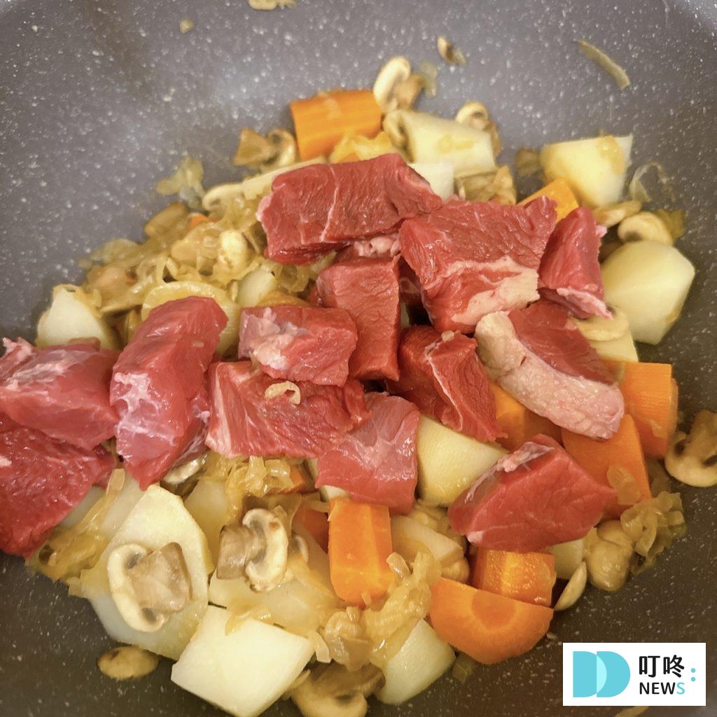 ZEPPIN 咖哩_牛肉