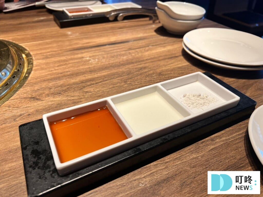 茶六燒肉堂朝富店|台中茶六怎麼點最划算?訂位、停車、菜單、無業配真實評價一次看 茶六燒肉堂 醬料