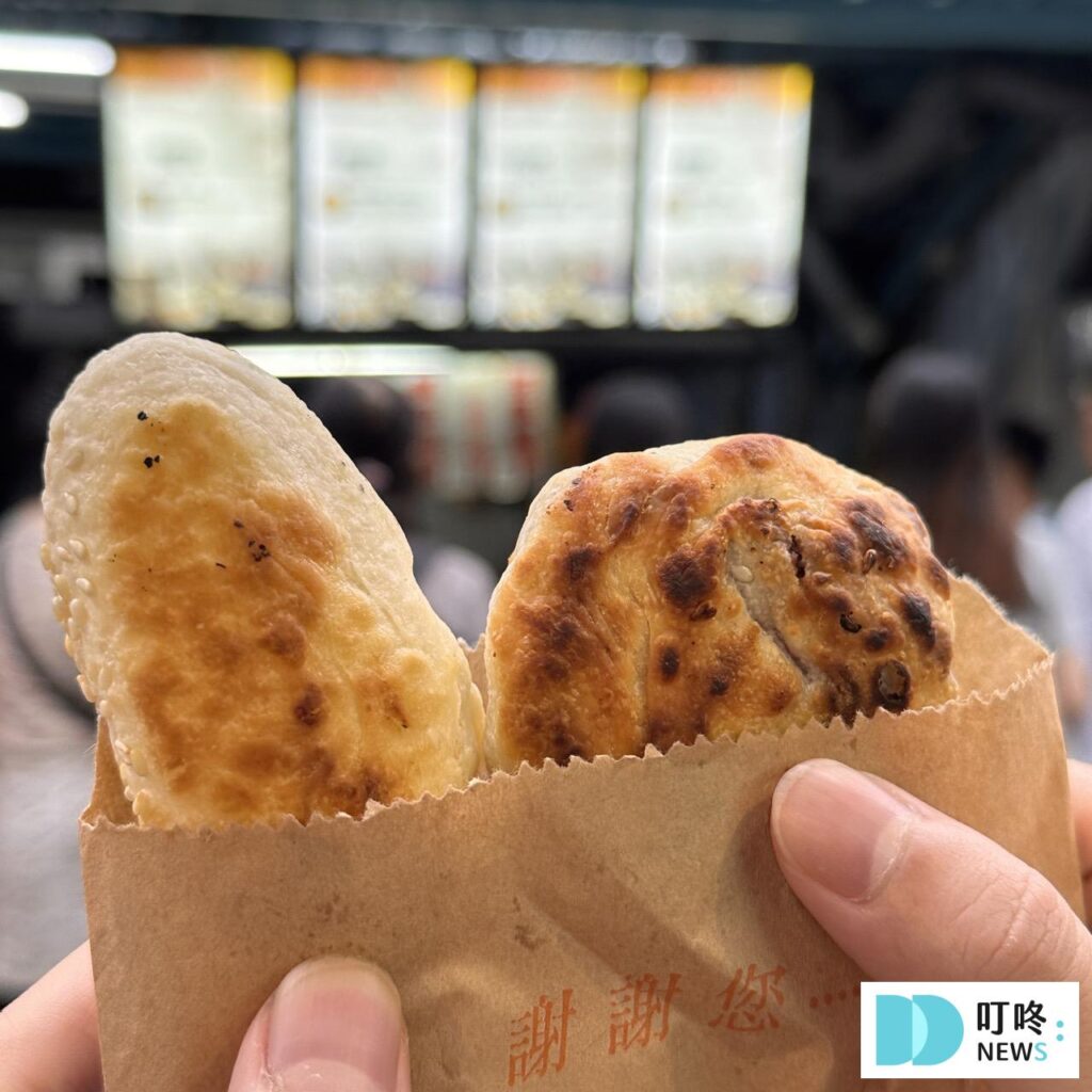 無名推車燒餅|台北必比登美食:大推長燒餅、紅豆餅!15元銅板價夜市美食! 無名推車燒餅-甜酥餅