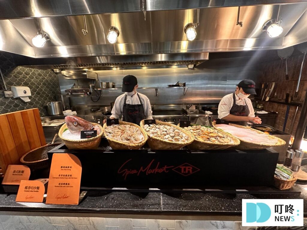 【泰市場海鮮自助餐廳】台北吃到飽美食推薦! 泰市場-熟食區