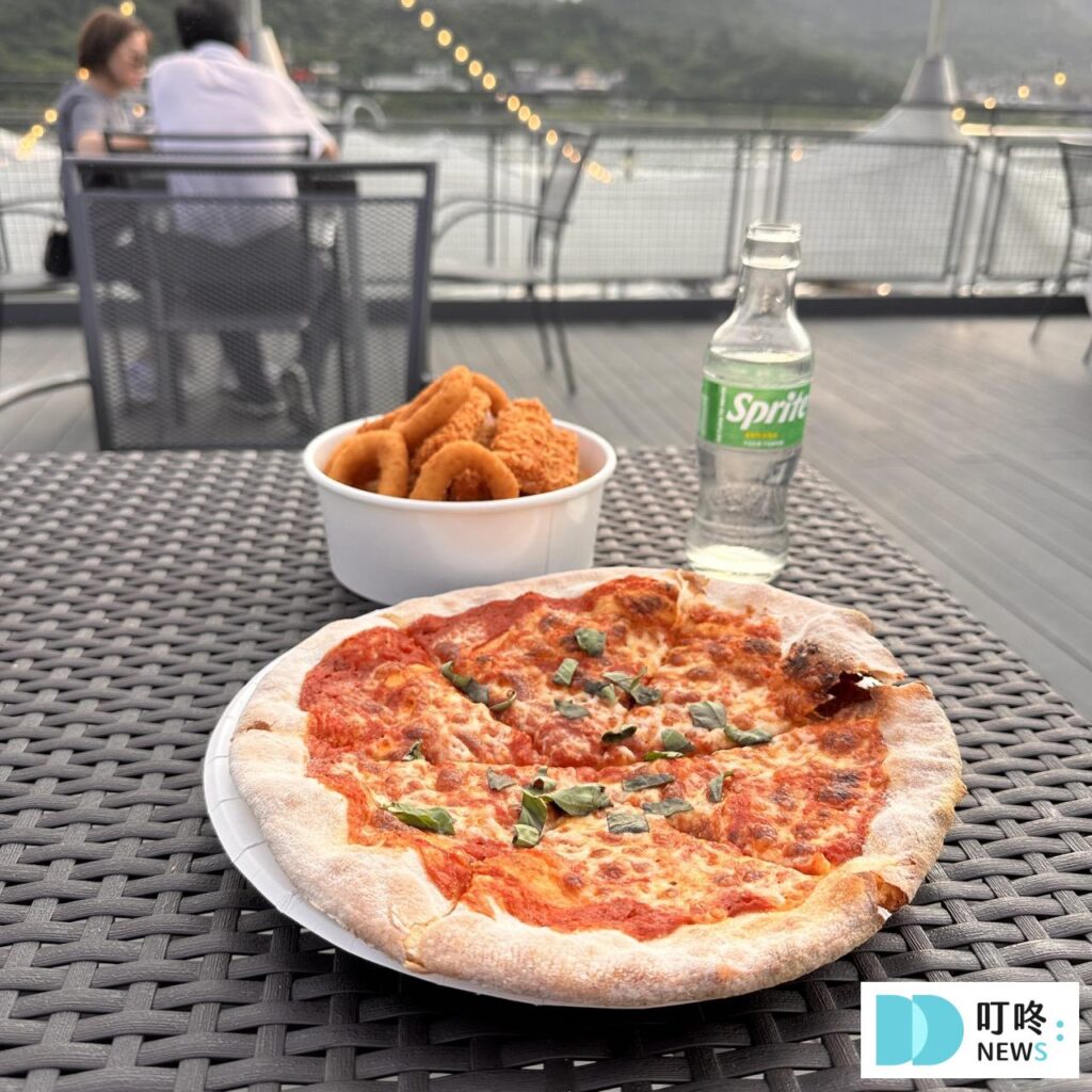 【關渡碼頭貨櫃市集】台北最新市集開箱!營業時間、交通、美食一次看! 關渡碼頭貨櫃市集_MK PIZZA2