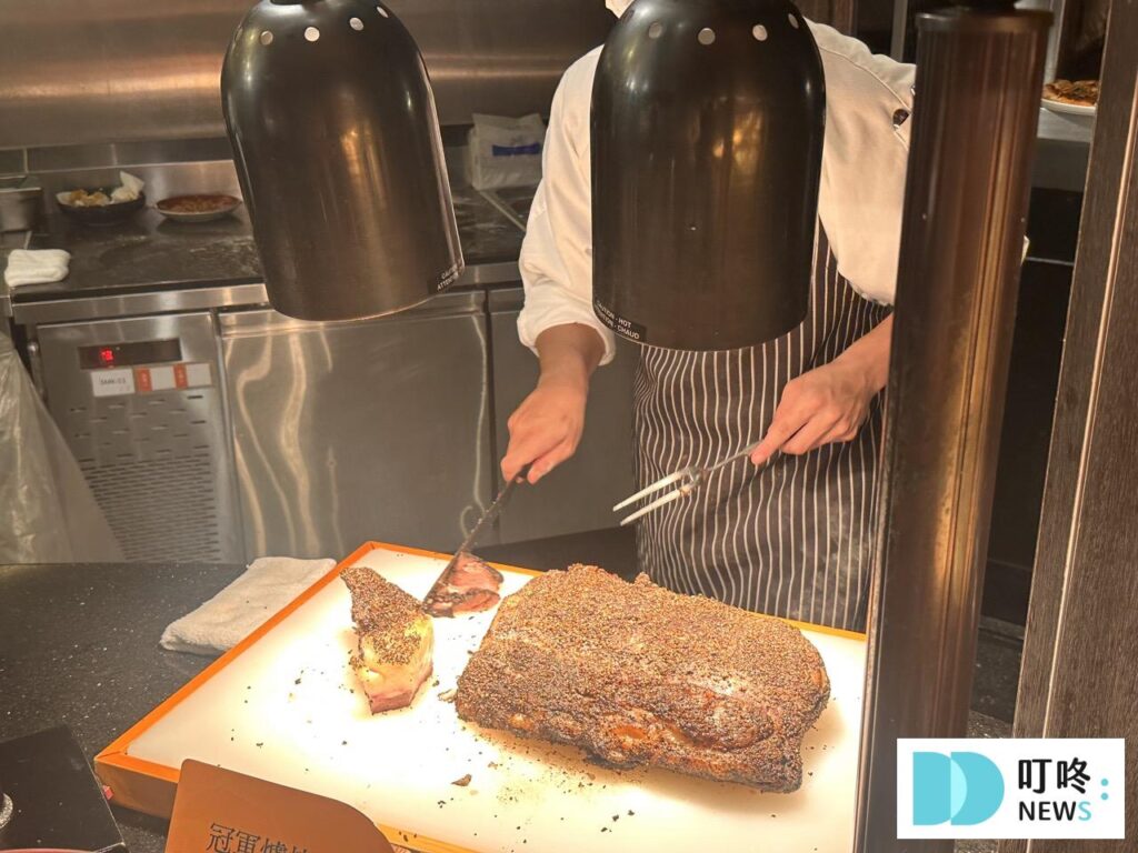 【泰市場海鮮自助餐廳】台北吃到飽美食推薦! 泰市場-牛肉