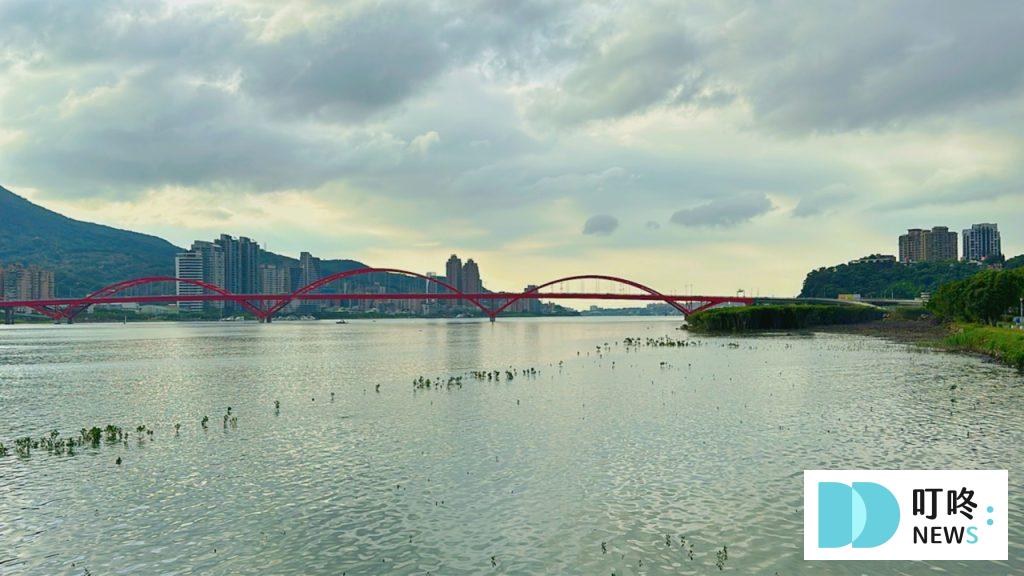 關渡碼頭貨櫃市集_碼頭2