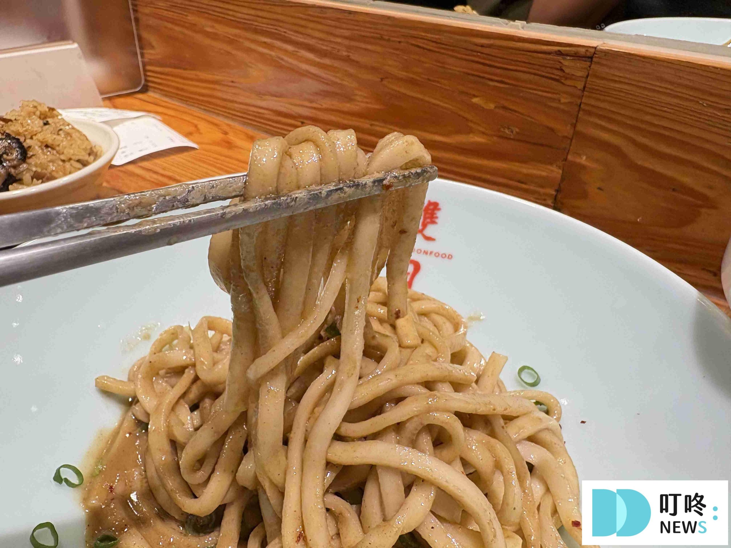 雙月食品社_椒芝麵2