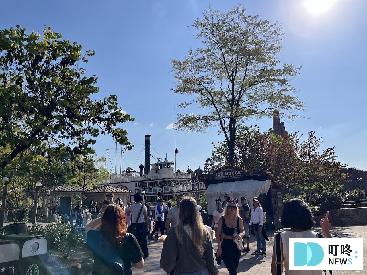 巴黎迪士尼-蒸汽觀光船（Thunder Mesa Riverboat Landing）