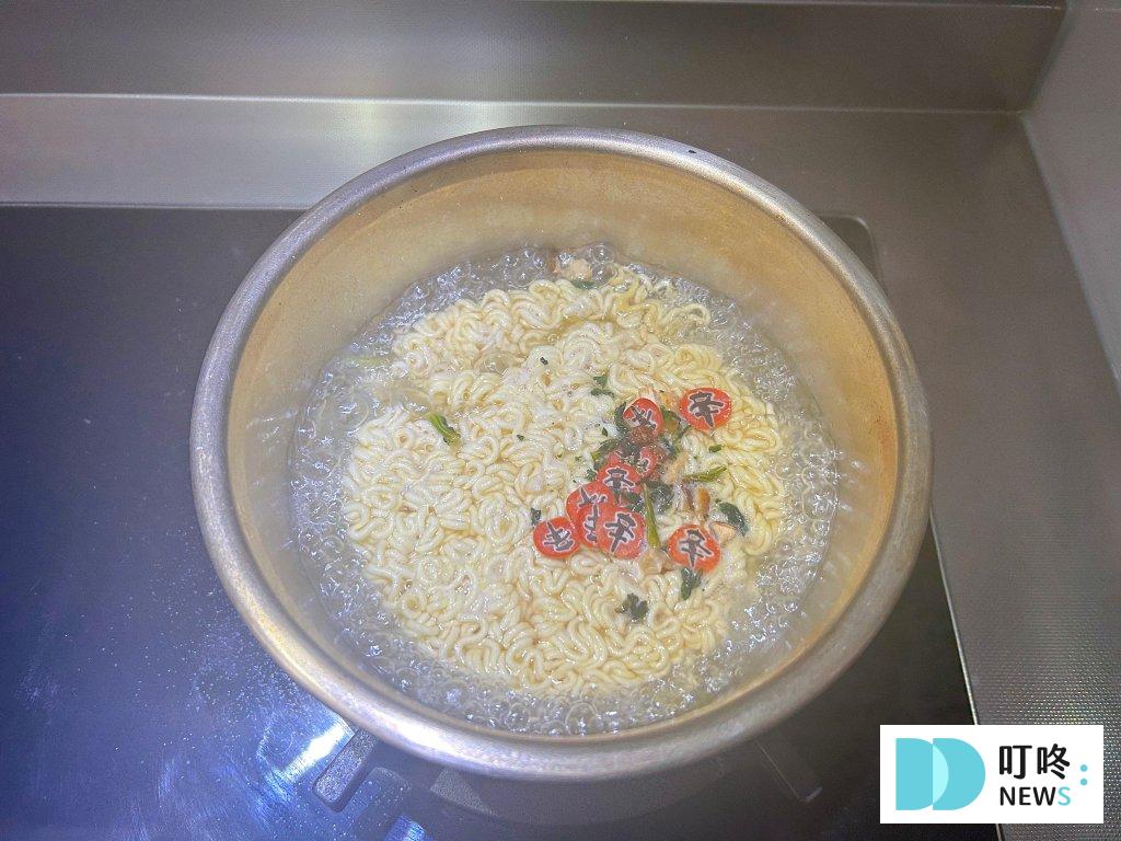 辛拉麵炒麵開箱心得評價:PTT、Dcard好評推薦!口感、煮法、價格報你知! 辛拉麵炒麵 | 食用評價 -煮法