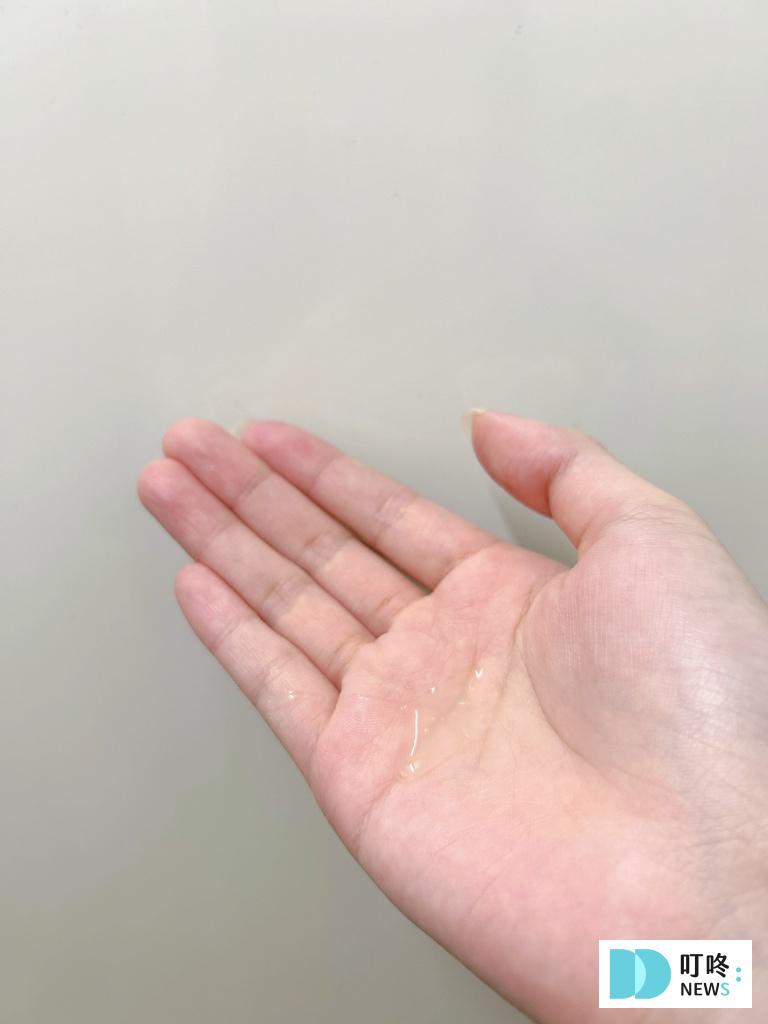呂強韌蘊髮洗髮精PTT、Dcard推薦!細軟髮開箱真實心得! 呂強韌蘊髮洗髮精 | 心得分享-質地