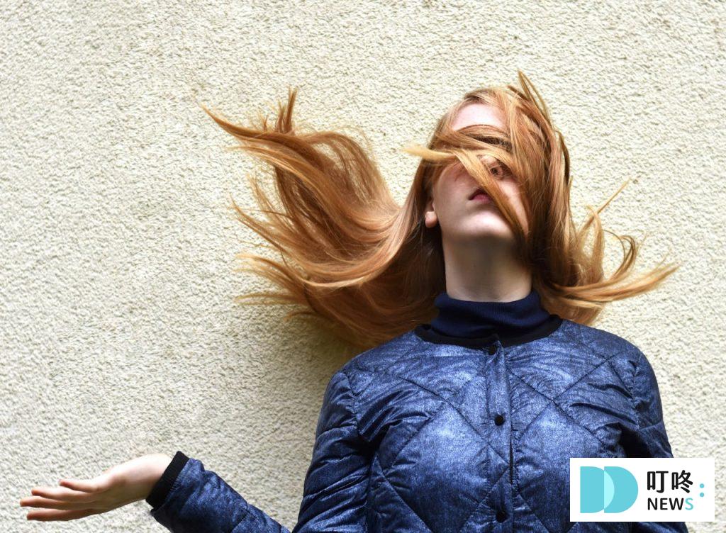 2025美髮神器髮型改造必備:電棒捲推薦、離子夾推薦、直髮梳推薦! 叮咚News|分享新奇與樂趣